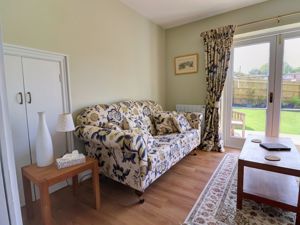 Lodge Sitting Room- click for photo gallery